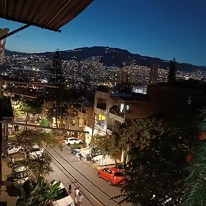 https://campo-valdes-park-hostel.colombiamedellinhotels.com
